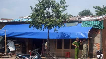 Khi nghĩa tình bạc hơn mảnh đất