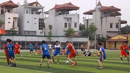 Giao lưu bóng đá chào mừng Ngày truyền thống lực lượng Tham mưu CAND 