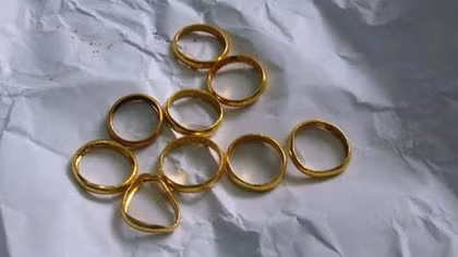Trộm gõ cổng nhà chỉ để trả lại 7 chỉ vàng 
