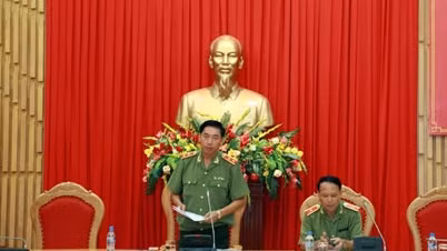 Tôn vinh các điển hình tiên tiến, góp phần tạo khí thế thi đua sôi nổi trong lực lượng CAND 