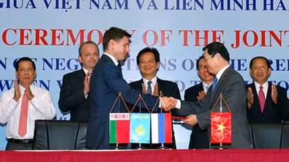 Ký Tuyên bố chung đàm phán Hiệp định Việt Nam - VCUFTA