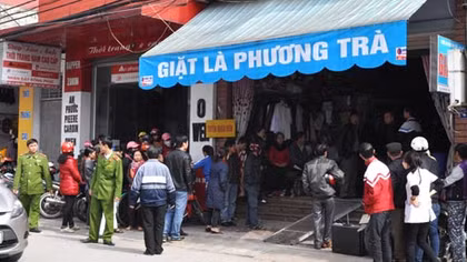 Nhân viên giặt là kẹt trong thang máy tự chế
