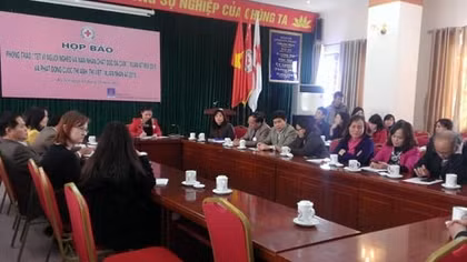 Phát động “Tết vì người nghèo và nạn nhân chất độc da cam” Xuân Ất Mùi 2015