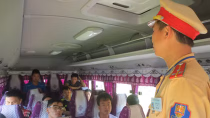 Người dân hãy lên tiếng khi lái xe vi phạm
