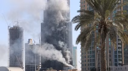 Điều tra về vụ cháy khách sạn 63 tầng ở Dubai