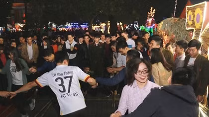 Học viện An ninh sôi động đêm Hội trại kỷ niệm Ngày thành lập Đoàn.