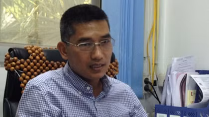  Làm khoa học vì… nhà nghèo 
