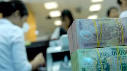 Năm 2015, thu ngân sách ước đạt hơn 884 nghìn tỷ đồng 
