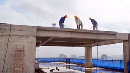 Kỷ luật nhiều cán bộ trong vụ xây dựng sai phép số 8B Lê Trực