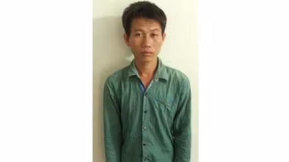Cướp lại tiền thua bạc