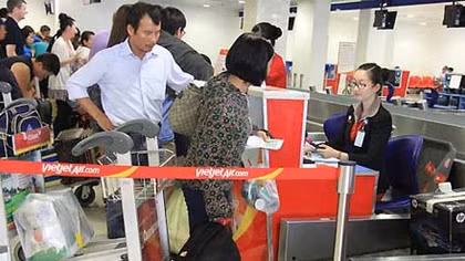Xử phạt nữ hành khách hành hung nhân viên hàng không
