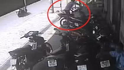 Phá đường dây trộm xe máy bán sang Lào
