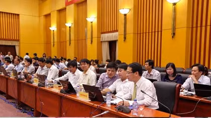Giải đáp các thắc mắc của nhân dân
