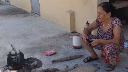 Những bệnh nhân tuổi gần đất xa trời ở 'làng phong'