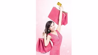 VietinBank khuyến mại tháng 3 cho khách hàng nữ
