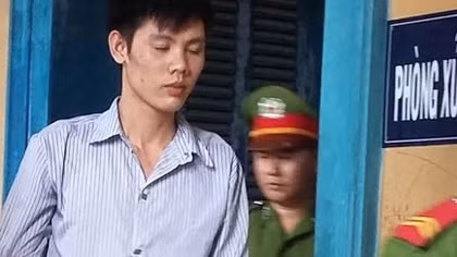 "Yêu" bạn gái 1 tuần, trả giá hơn 4.300 ngày trong tù