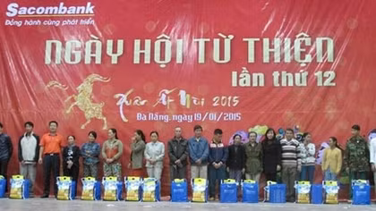 Hơn 5,6 tỷ đồng tiền quà Tết hỗ trợ người nghèo 