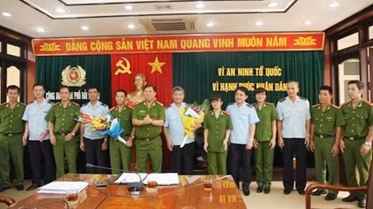 Bí ẩn chủ nhân lô hàng 52 mô tô phân phối lớn nhập lậu 