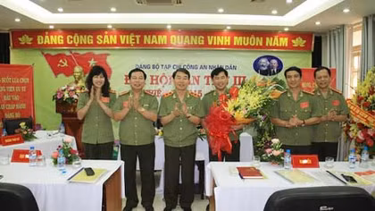Không ngừng đổi mới nội dung, hình thức, nâng cao chất lượng Tạp chí CAND