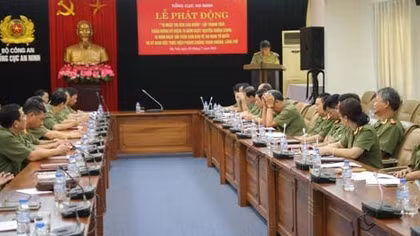 Thi đua lập công, xây dựng hình ảnh đẹp người chiến sỹ An ninh
