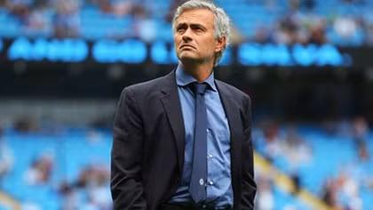 Vực xoáy Mourinho!