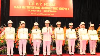 Lực lượng Kỹ thuật nghiệp vụ II kỷ niệm 55 năm Ngày truyền thống