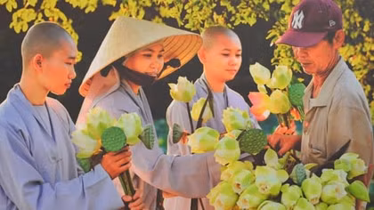 Triển lãm ảnh 'Ánh sáng cuộc sống' của Trần Thế Phong 