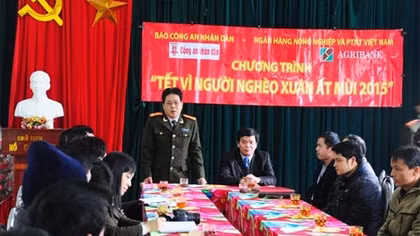 Đến với người nghèo 2 tỉnh Cao Bằng, Lạng Sơn 
