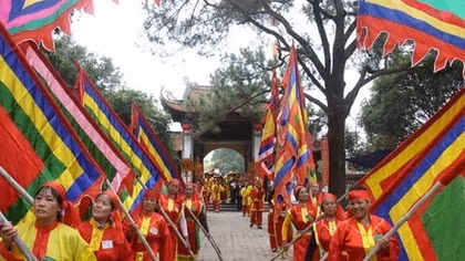 Nhiều nét mới trong Lễ hội mùa xuân Côn Sơn - Kiếp Bạc 2015
