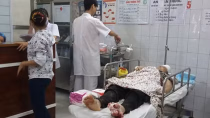 Vụ sập ngôi nhà cổ ở phố Trần Hưng Đạo: 2 người đã tử vong