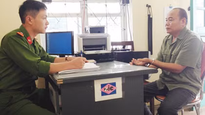 Cú lừa ngoạn mục của vị “luật sư” mới tốt nghiệp trung học phổ thông