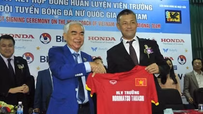 Hai sắc màu thầy Nhật