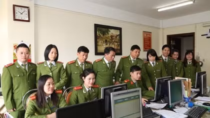 Chi bộ Đảng mạnh, đơn vị 7 năm liên tục nhận Cờ thi đua xuất sắc