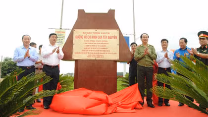 Khánh thành đường Hồ Chí Minh qua Tây Nguyên và Bình Phước