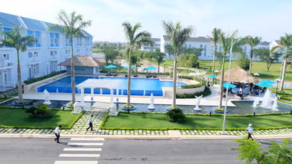 Các quỹ đầu tư nước ngoài tiếp tục 'đổ' tiền vào bất động sản