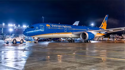 Sốc với giá vé máy bay Vietnam Airlines chỉ còn 199.000 - 330.000 đồng