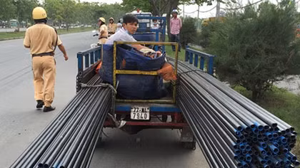 Xử lý xe thô sơ ba, bốn bánh vì sao không hiệu quả?
