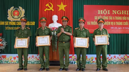 Cảnh sát PC&CC tỉnh Đắk Lắk triển khai công tác 6 tháng cuối năm 2015