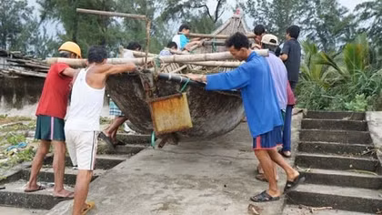 Quảng Nam kêu gọi tàu thuyền vào tránh bão
