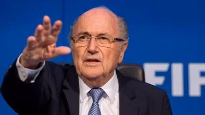 Chủ tịch FIFA bị điều tra vì nghi ngờ tham ô