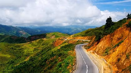 Ngăn chặn ma túy trên những tuyến đường rừng