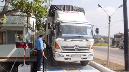 Người tố cáo “cho xe qua trạm” bị giang hồ đe dọa