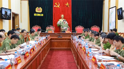 Thực hiện hiệu quả các mặt công tác công an, đảm bảo tốt an ninh, trật tự