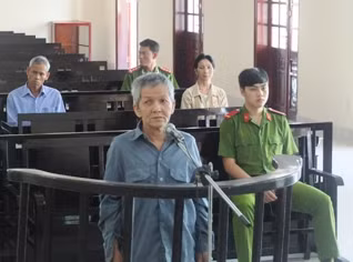 Giết chủ tiệm vàng rồi đổi tên trốn truy nã 32 năm