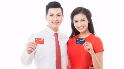 Vingroup phát hành ‘siêu thẻ’ Vingroup Card