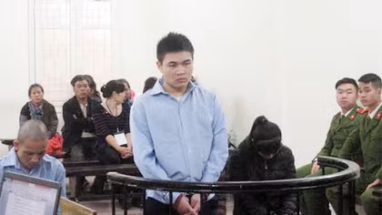 Án tử hình cho kẻ "bỏ quên" chiếc túi xách chứa 5 bánh heroin ở quán nước