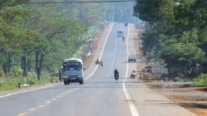 Triển khai dự án đường Hồ Chí Minh đoạn Cam Lộ - La Sơn