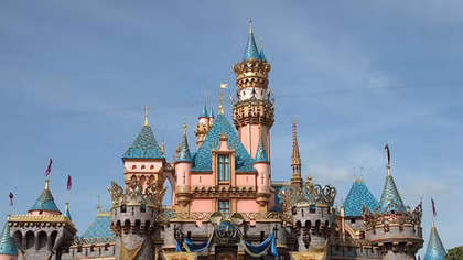 Disneyland chuẩn bị xây dựng khu giải trí mới mang tên Star Wars Land