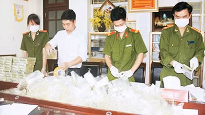 Chặt đứt 'vòi bạch tuộc' ma túy xuyên biên giới