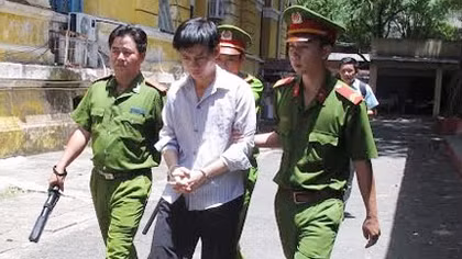 Y án kẻ gây thương tích cho nhà báo 